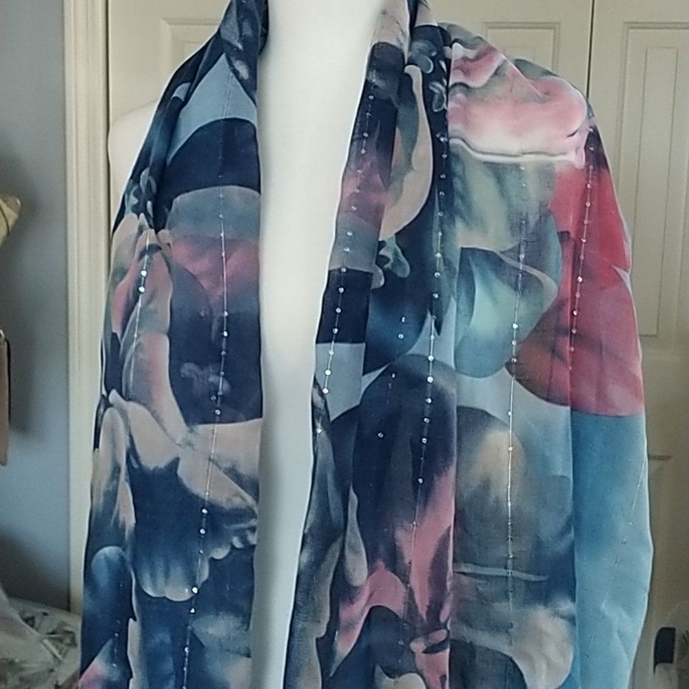 Scarf Wall Medium Blue with Crystals - Picture 4 of 9